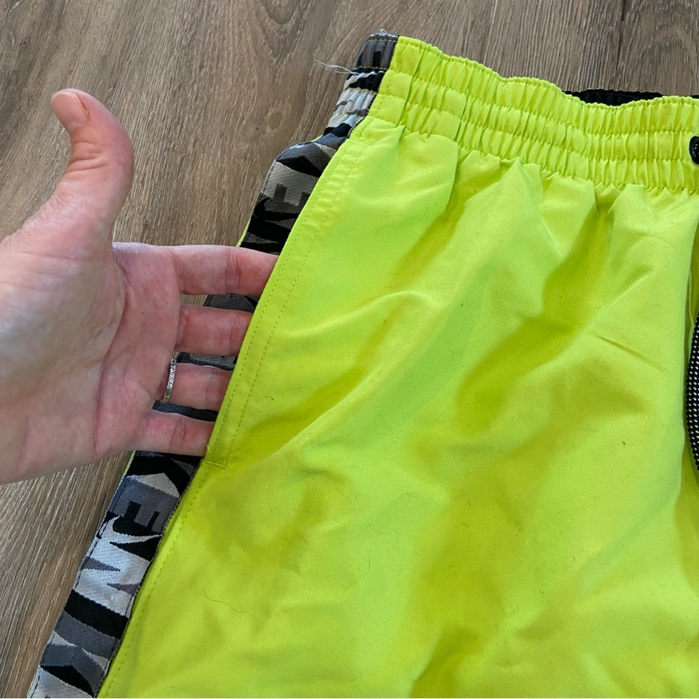 Nike Swim Trunks | Small - Picture 4 of 7